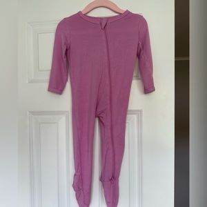 Kyte baby- bubblegum footies size 6-12 GUC